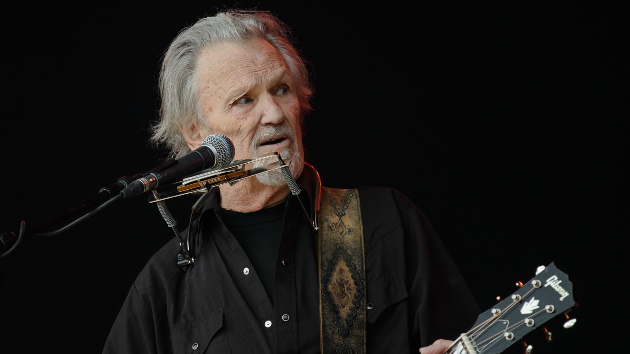 Hollywood legend Kris Kristofferson dies at age 88