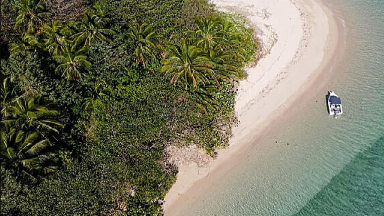 Private island off Queensland coast up for sale