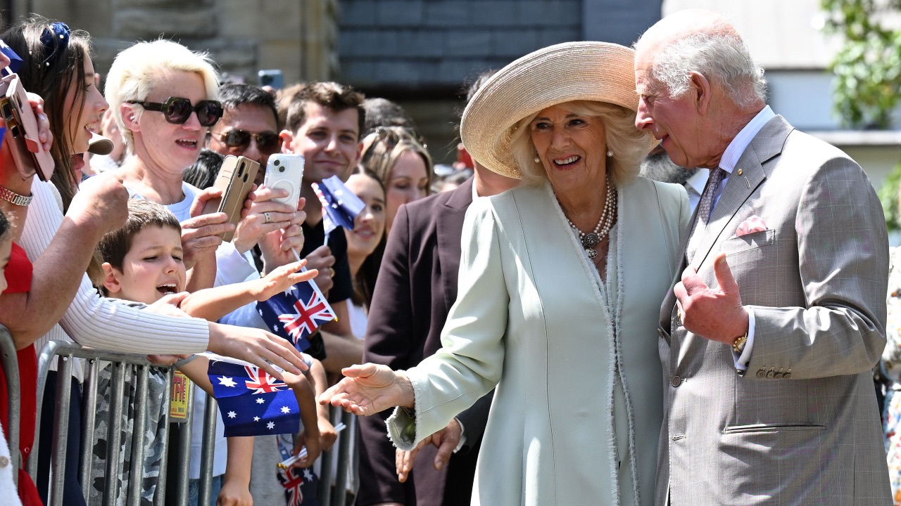 Aussies chat with King Charles on first day of royal tour