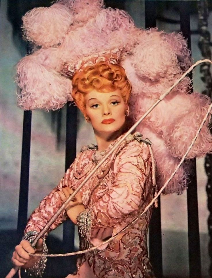 10 best photos of Lucille Ball | OverSixty