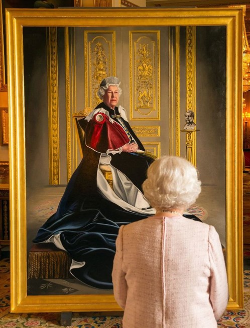 The Reason The New Portrait Of Queen Elizabeth Is So Significant Oversixty 