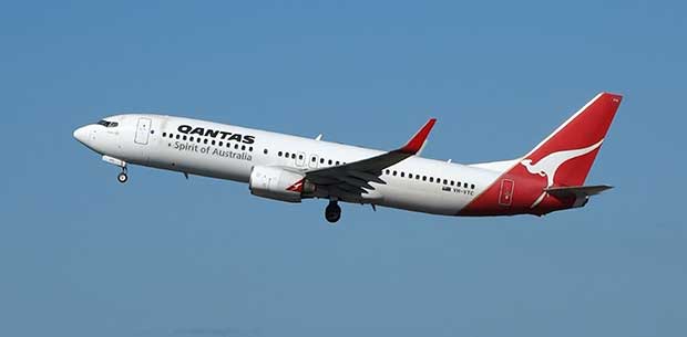 Qantas unveils new flying kangaroo logo | OverSixty