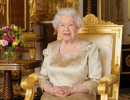 Queen Portrait (1)