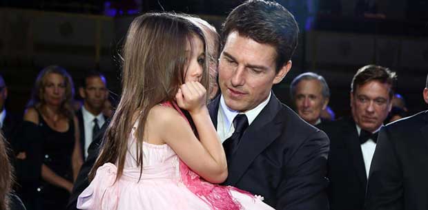 Suri Cruise looks just like Tom | OverSixty