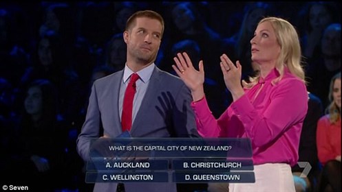 45DCA83D00000578-5035151-A_darling _A_Auckland _darling _his _wife _screamed _at _a _monitor _that -a -64_1509456526803