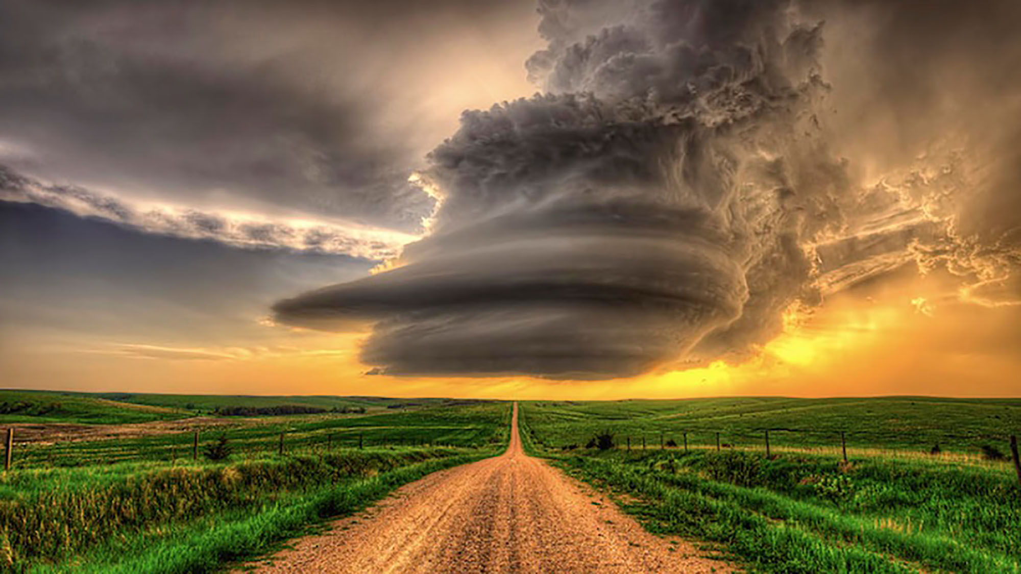 10 of the most fascinating natural phenomenon captured on camera ...