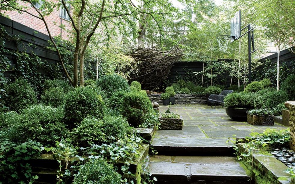 Inside 9 amazing celebrity gardens | OverSixty