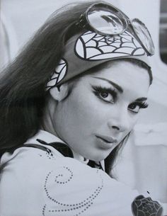 Beauty Trends From The 70s That Are Back Oversixty