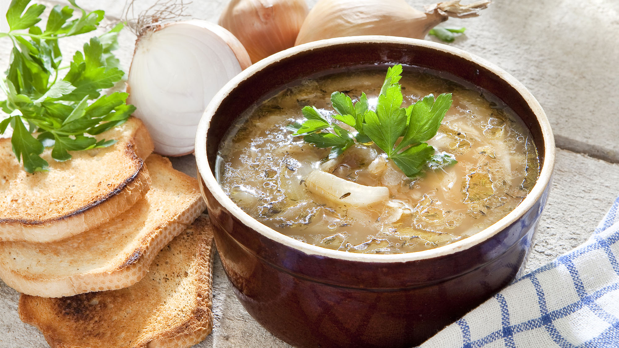 Roast onion soup