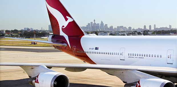 Huge Qantas blunder leaves passengers fuming