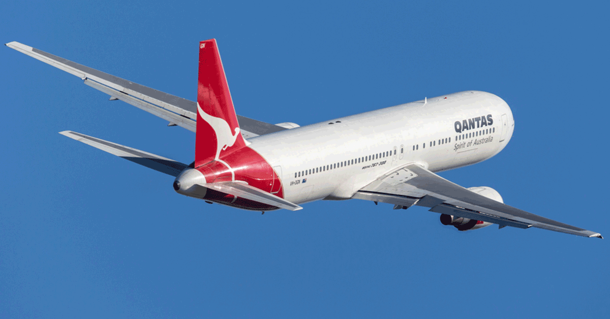 Qantas lands historic non-stop flight from London to Sydney