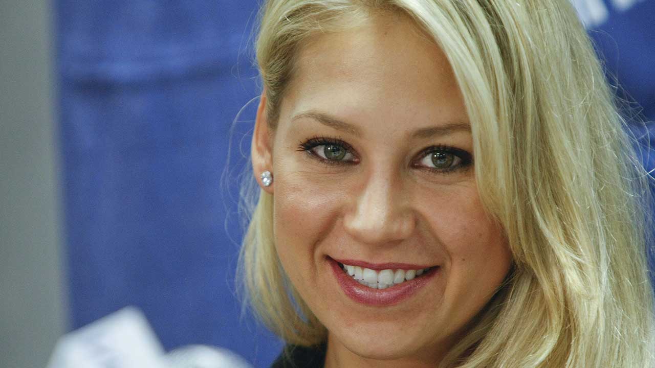 Tennis writer sparks huge Anna Kournikova debate – do you agree?