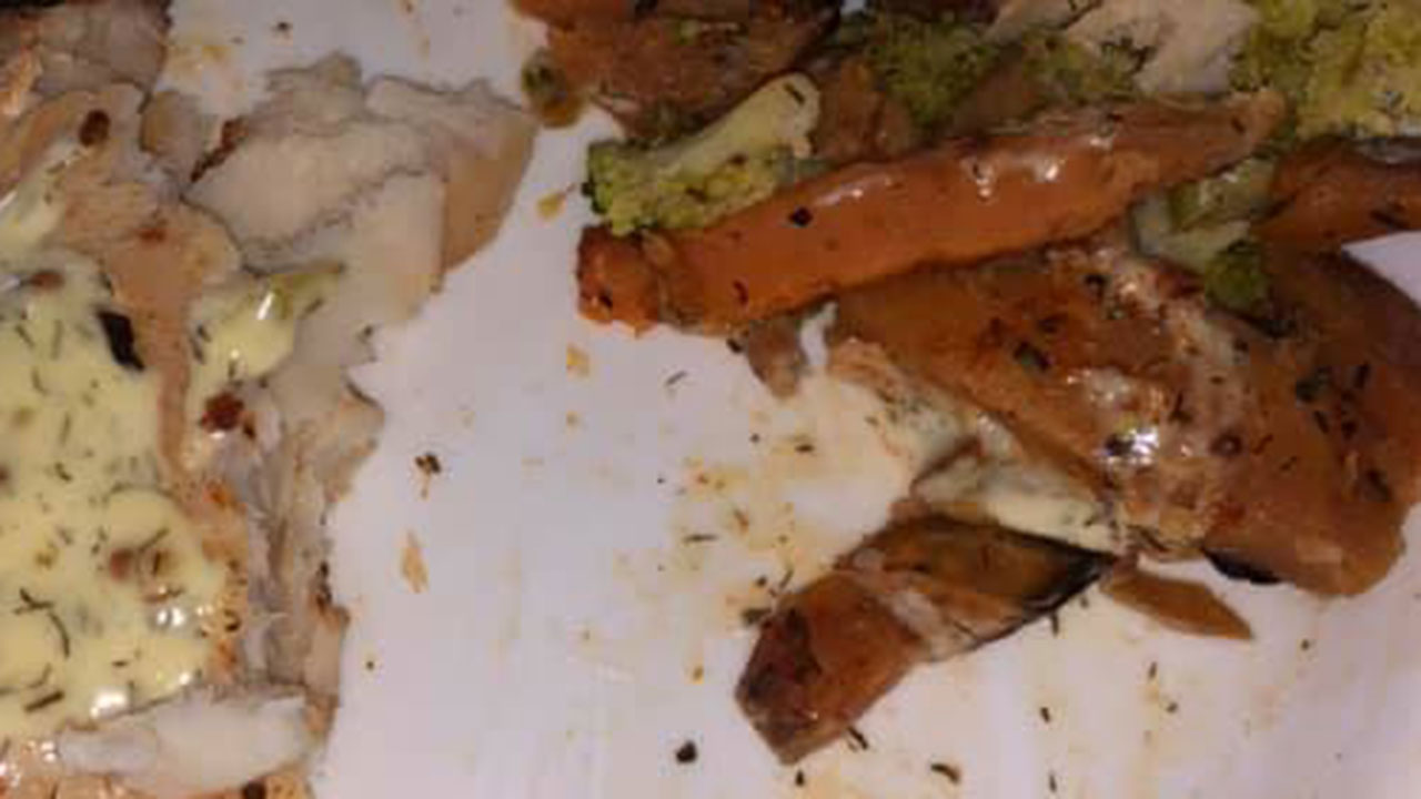 “This is disgusting”: Woman’s startling discovery in Youfoodz meal