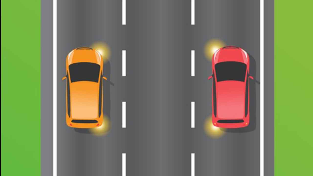The most confusing road rule yet! Who has the right of way? 