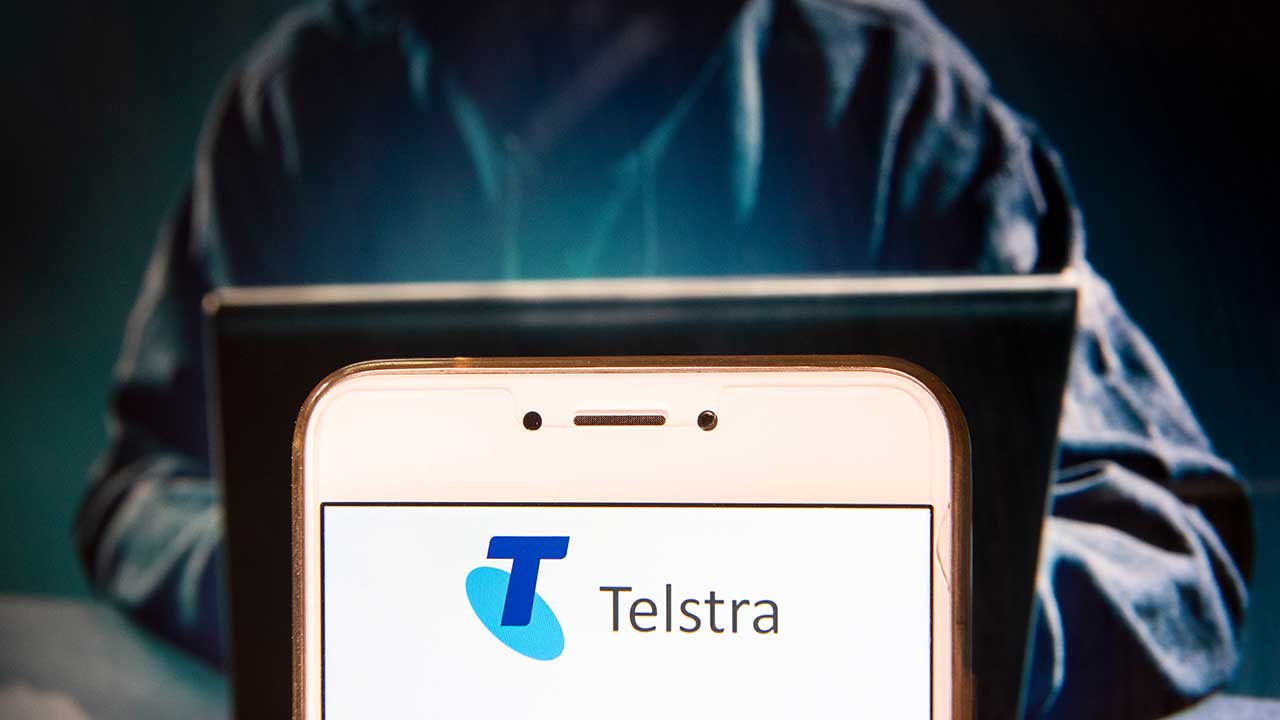 Telstra mobile phone scam alert: Scammers steal $13K from South Australian man 