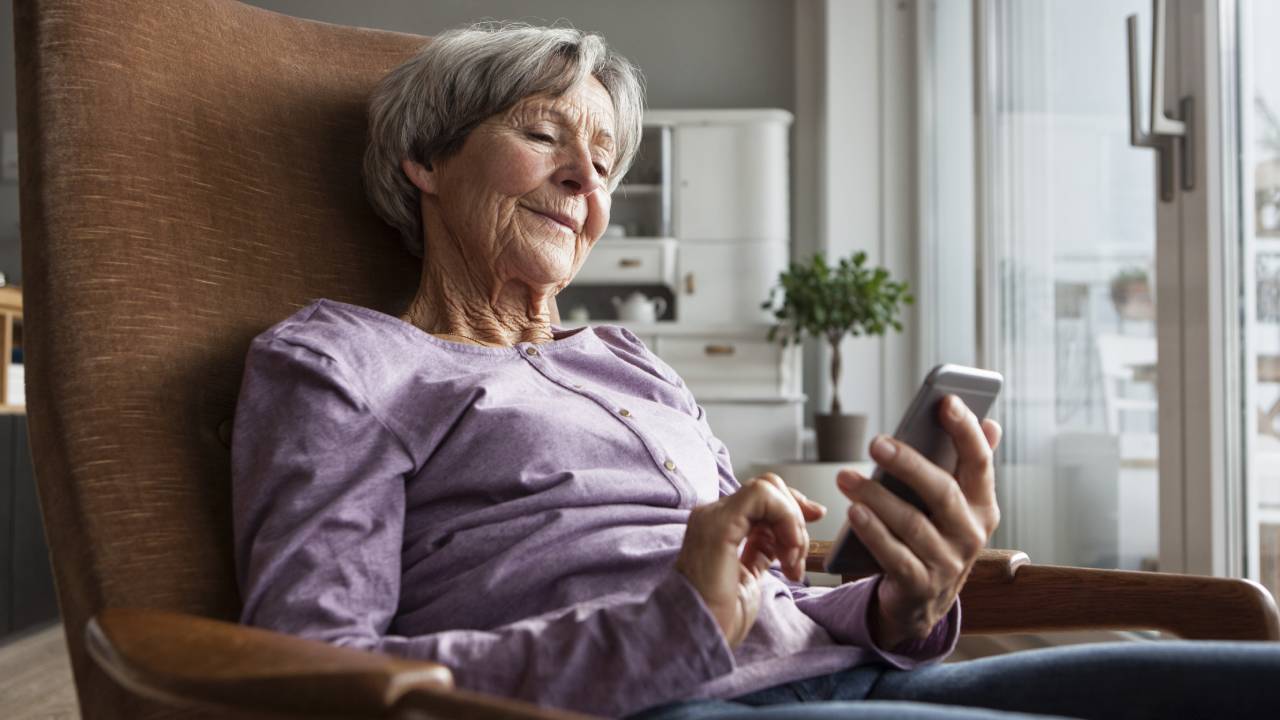 6 ways technology is helping the lives of over 60s
