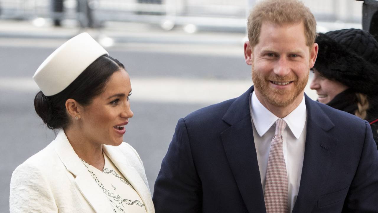 Breaking tradition: Prince Harry and Meghan release statement about "private" birth plan for royal baby
