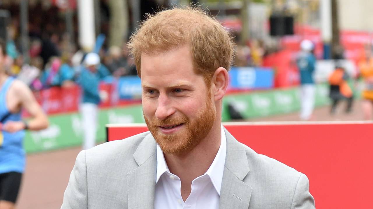 Prince Harry surprises fans and leaves BIG clue about Baby Sussex's arrival