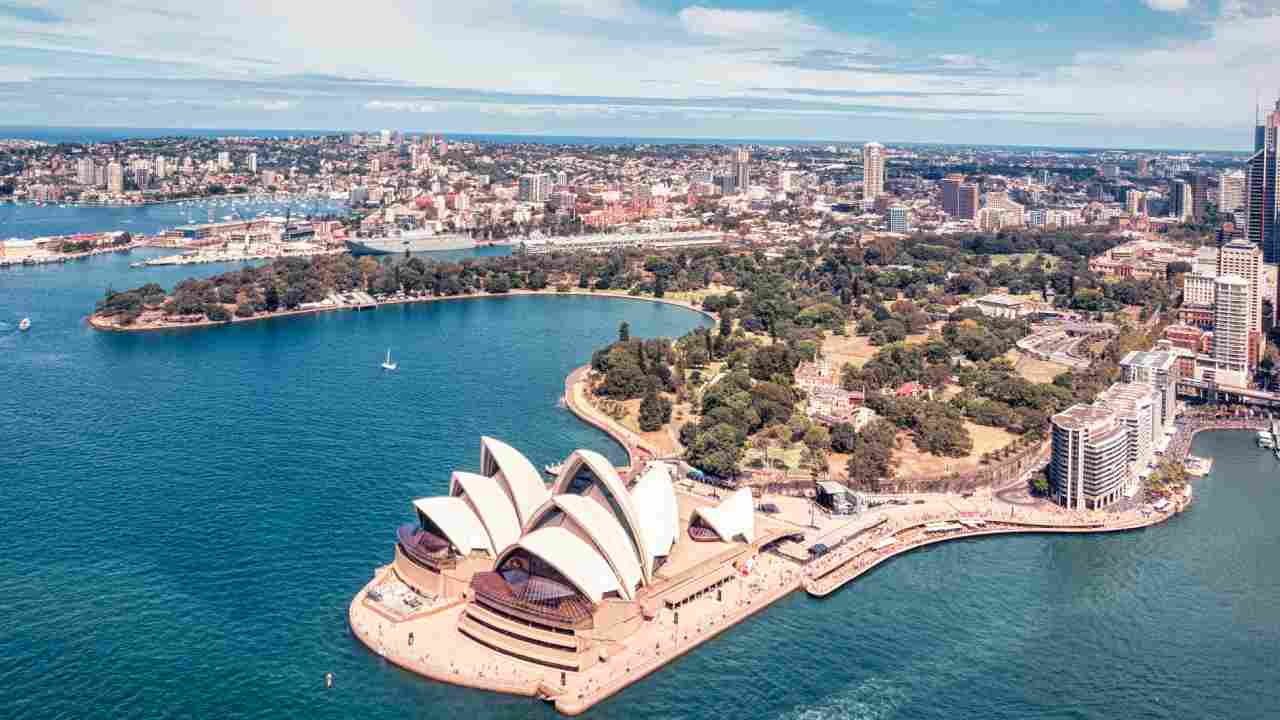 Why thousands of people are leaving Sydney for this one spot in Australia