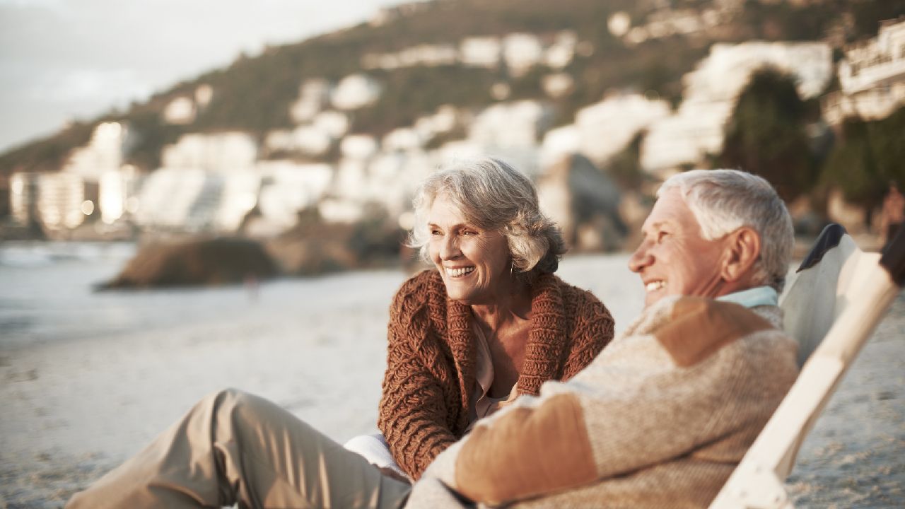 Romance up in the air: How two travellers in their 70s found love on a flight