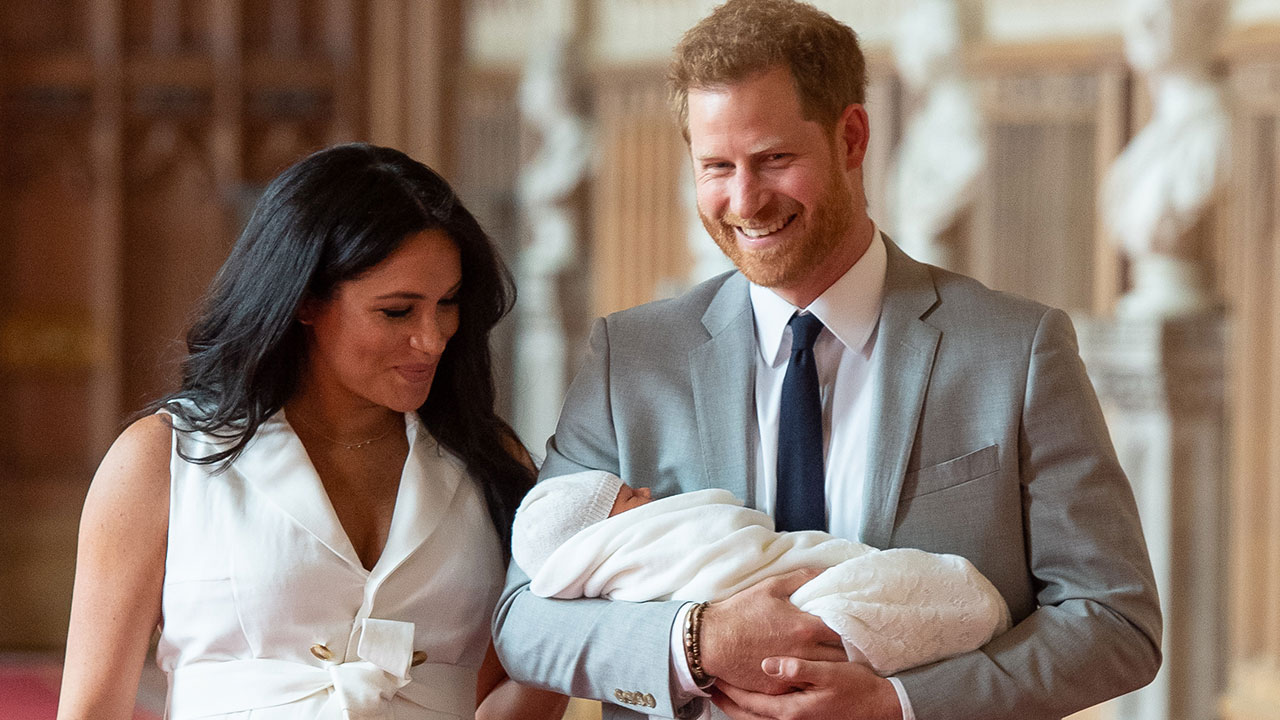 Prince Harry gushes over baby Archie: “Can’t imagine life” without him
