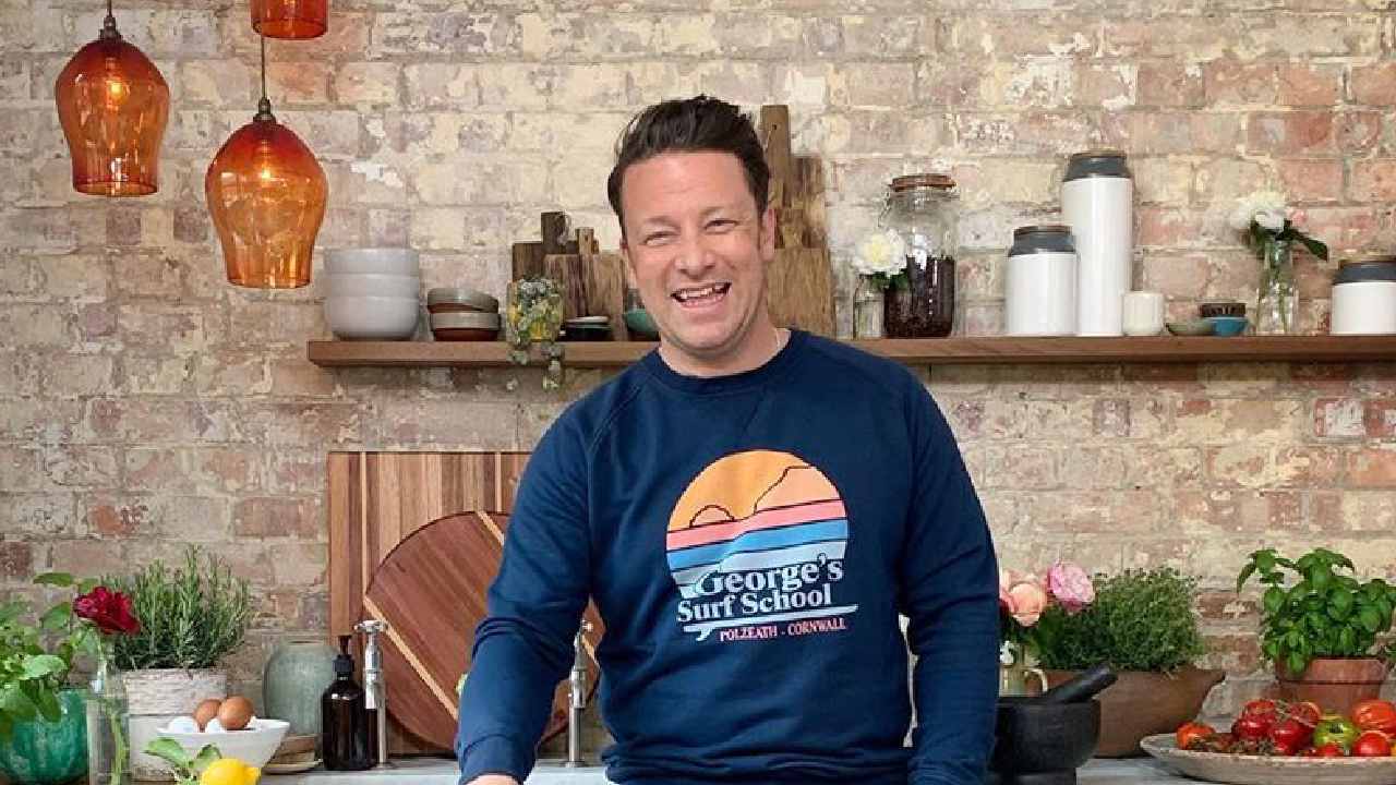 Jamie Oliver's restaurant chain collapses leaving 1,000 people jobless