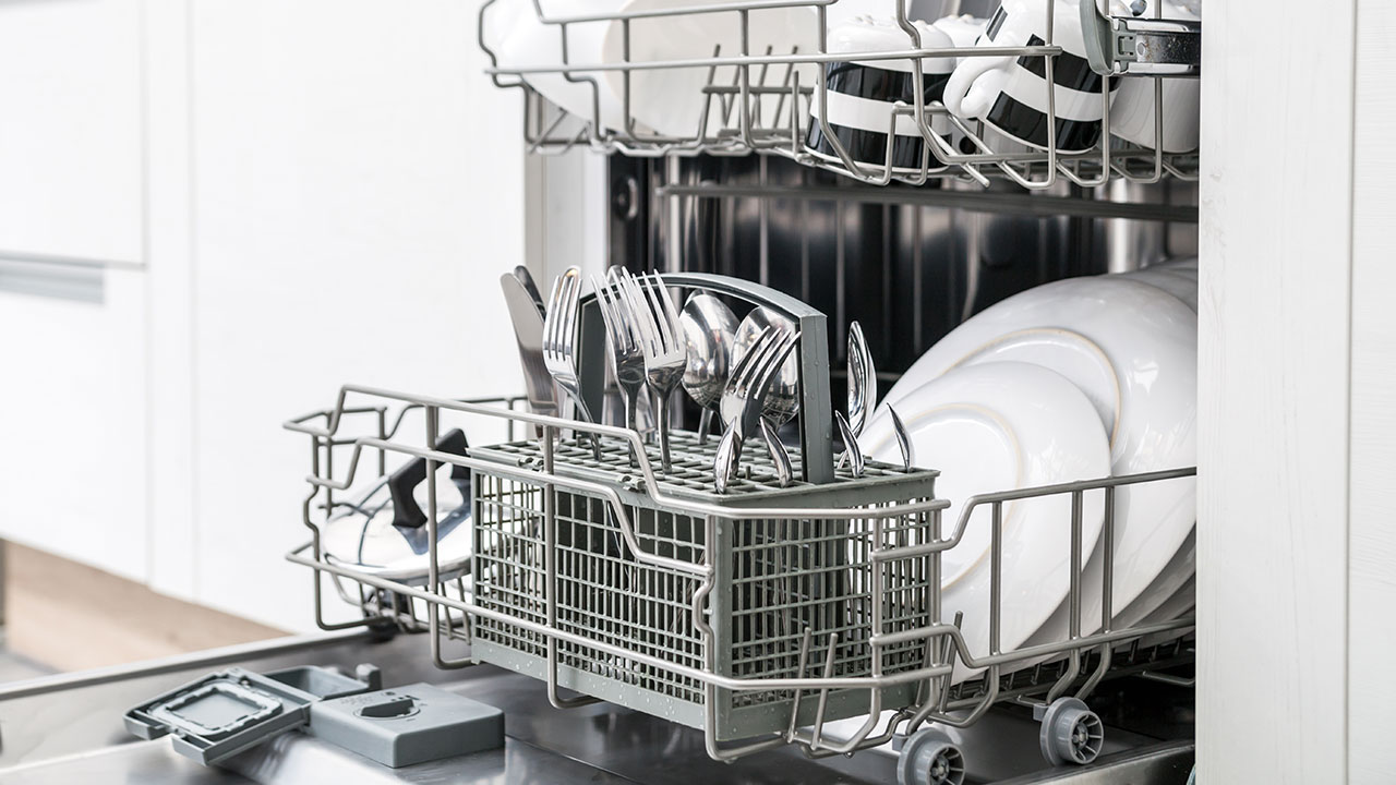 The ultimate guide to stacking your dishwasher