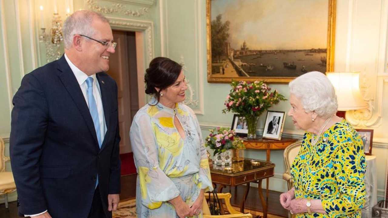 The subtle way the Queen showed she liked Scott Morrison