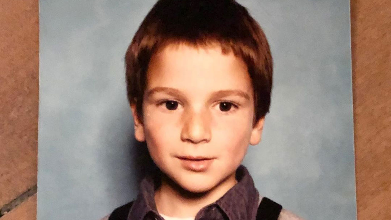 Guess who! Do you know who this adorable kid is?