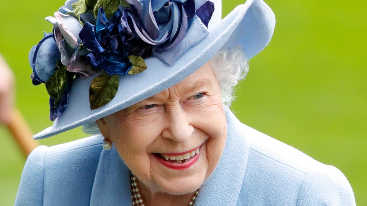 The Queen does not stop! Her rigorous work schedule revealed