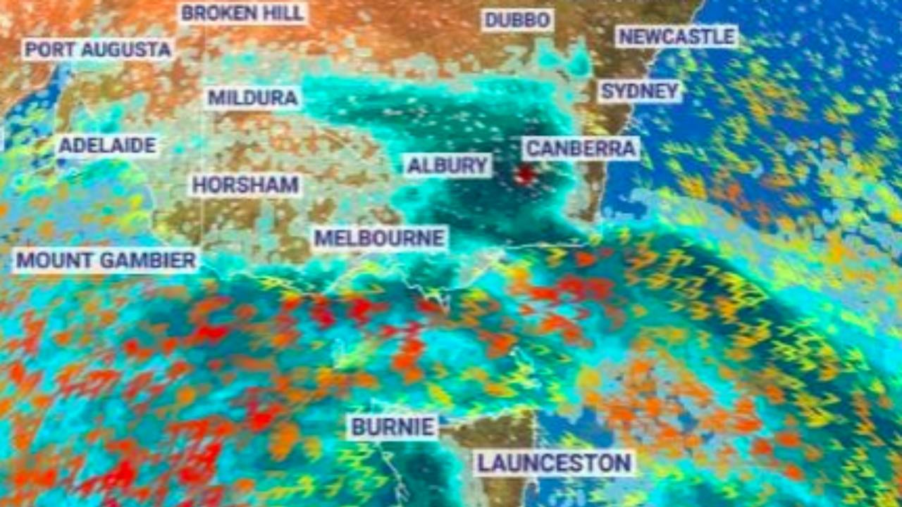 "Polar pulses" set to blast Australia: Full force of winter arrives as severe weather warning issued