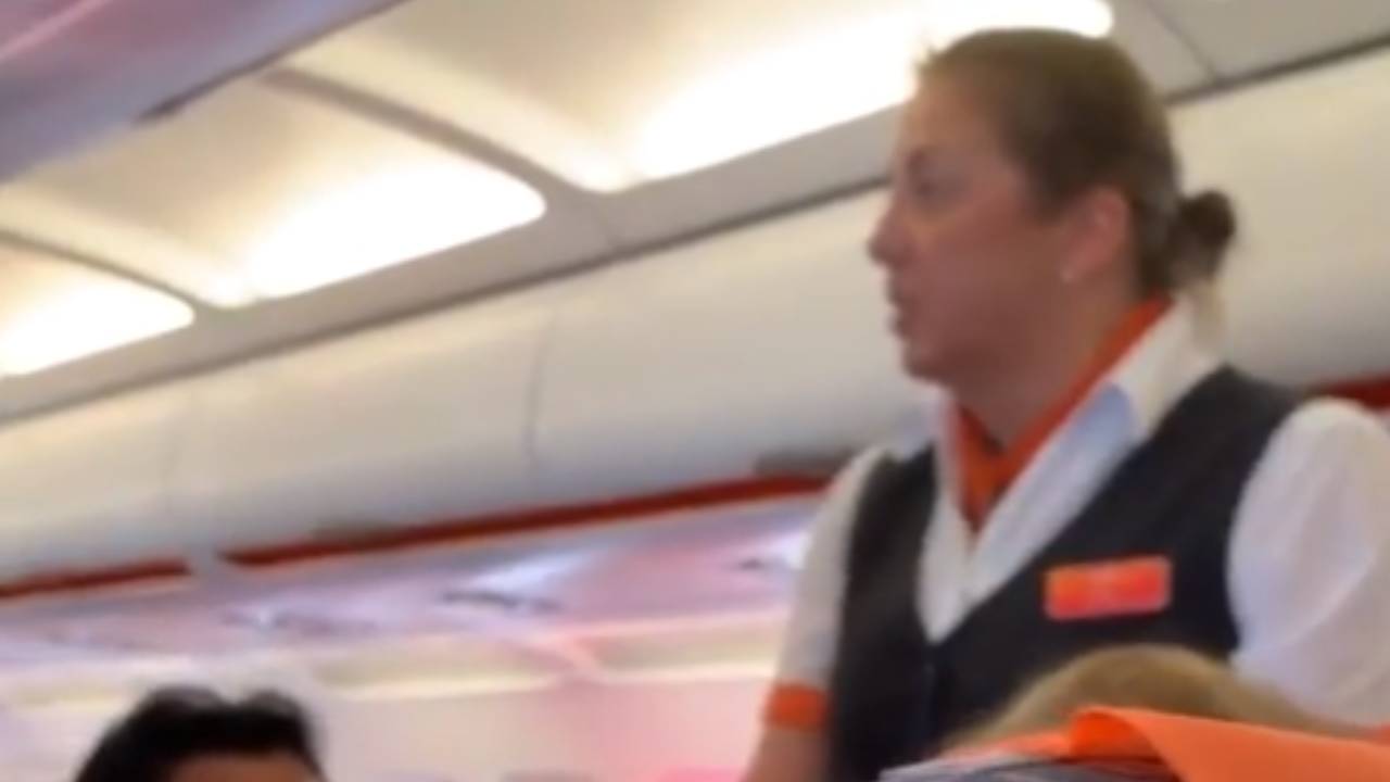 “You are in charge of him”: Easyjet Flight attendant scolds’ family with unruly child and threatens $180 fine