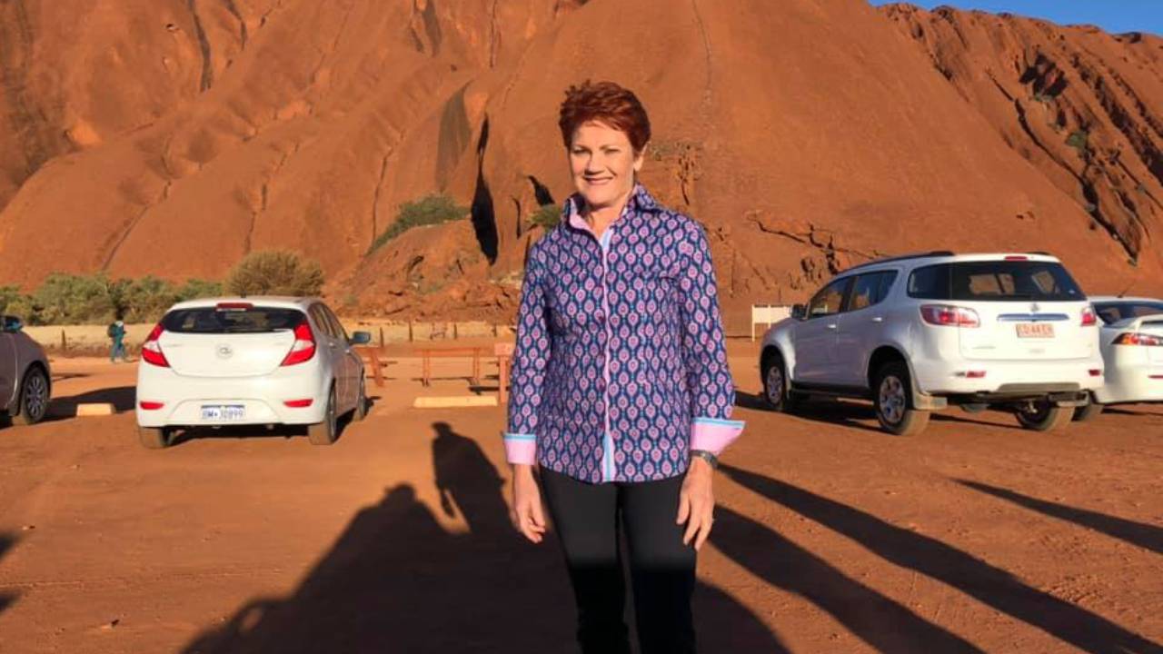 "It's a stunt": Pauline Hanson criticised over plans to climb Uluru ahead of ban