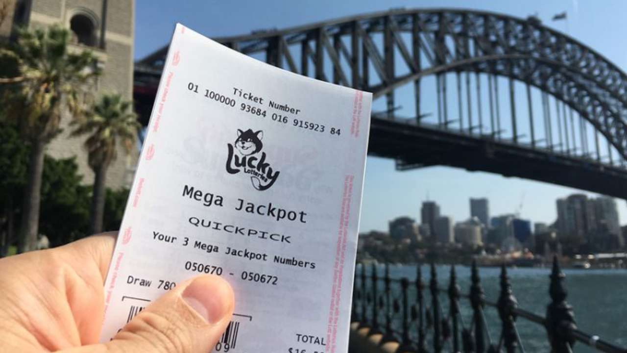 "My endless lunchbreak starts now": Aussie wins second biggest lotto haul