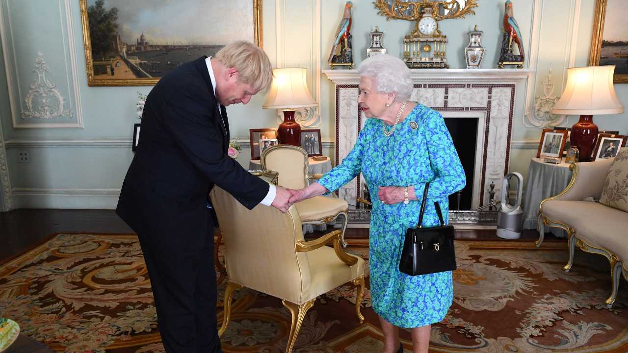 Queen backs Boris Johnson’s ploy amid Brexit debacle 