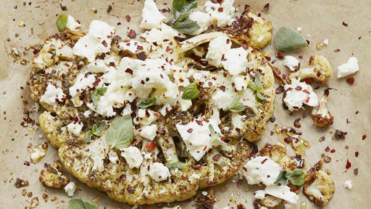 Bursting with flavour: Cauliflower steaks with feta