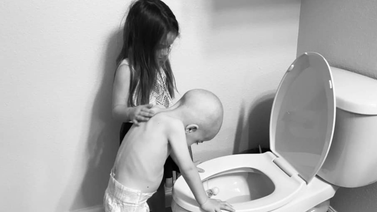 “This is childhood cancer”: Mum pens powerful post about the realities of deadly illness