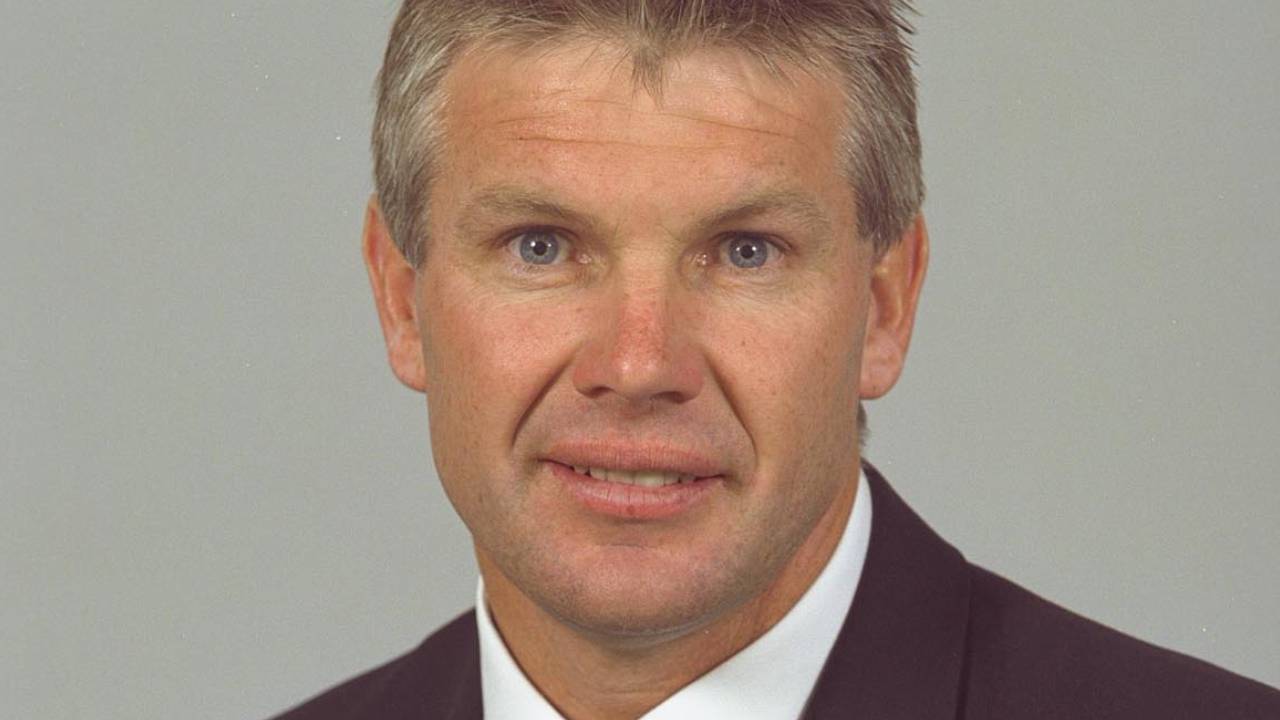 “Devastated”: AFL coach Danny Frawley’s family release statement about his death