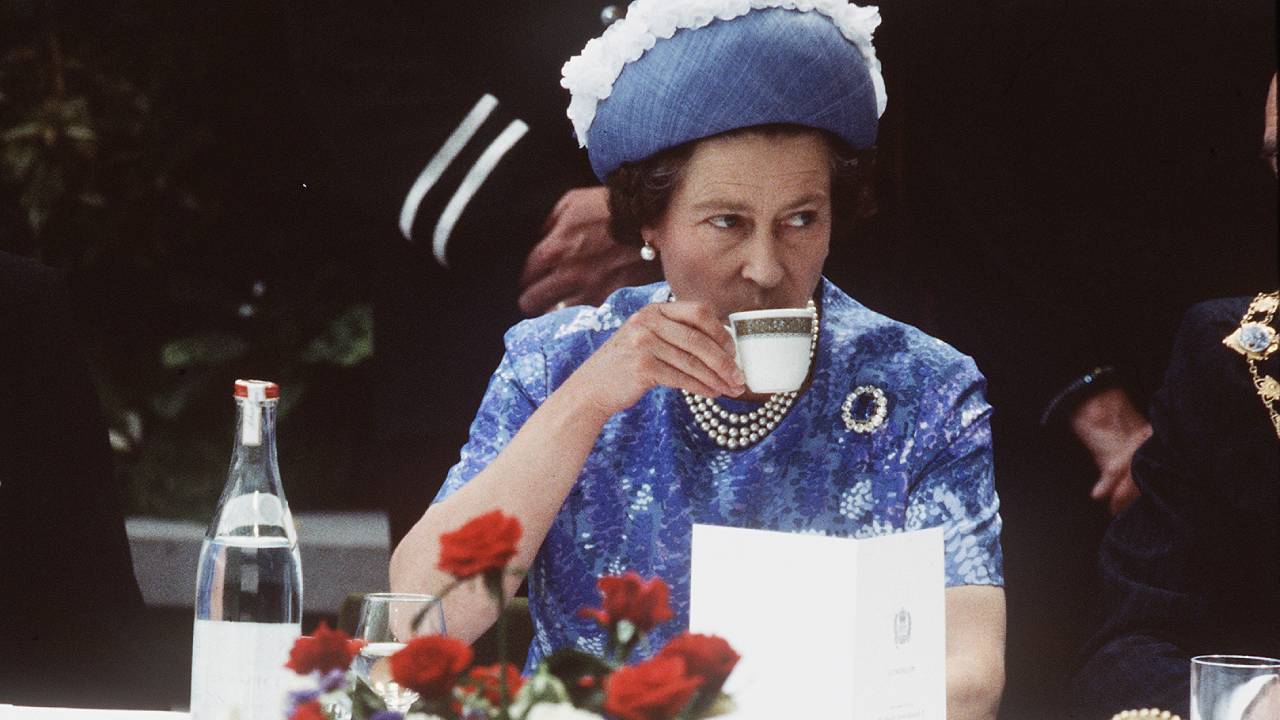  Right Royal cuppa: The Buckingham Palace builder who gave his tea order to The Queen by mistake