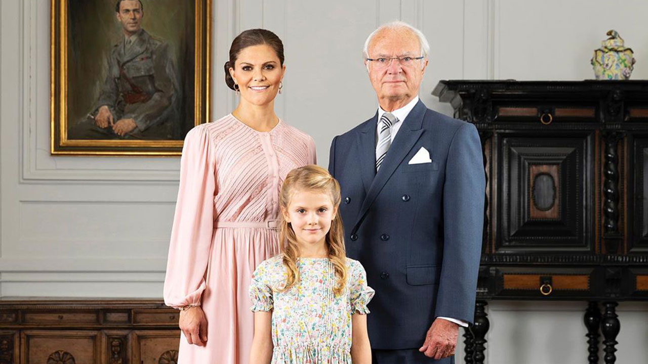 King Carl of Sweden strips five grandchildren of royal status