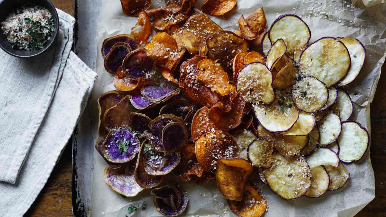 Sweet potato crisps with chili coconut salt