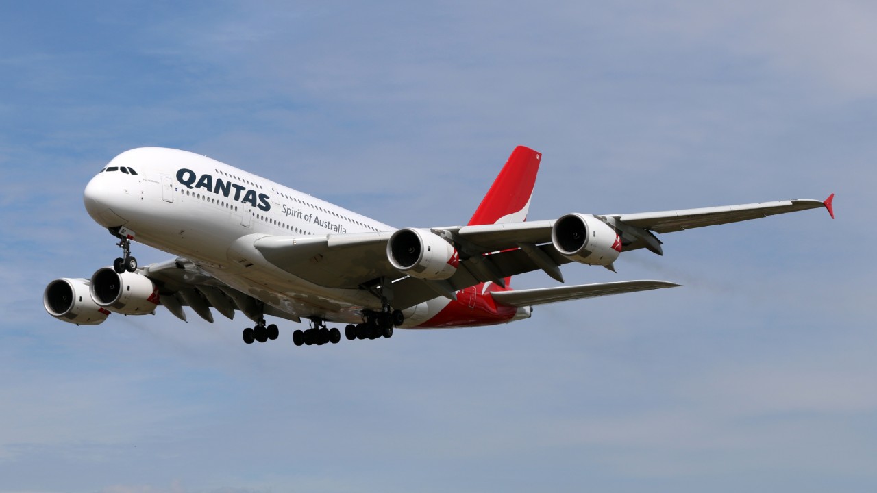“Terrifying”: Qantas plane passengers evacuated after smoke filled cabin