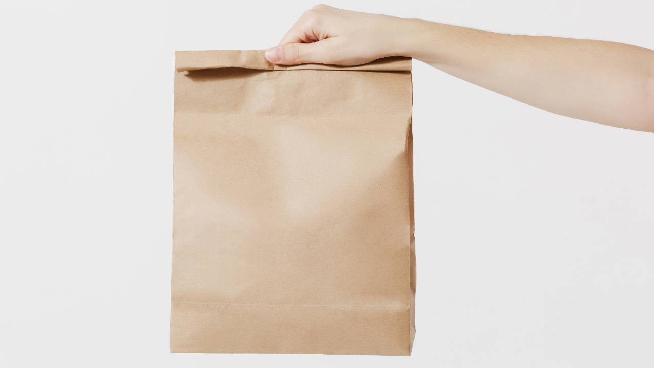 5 extraordinary uses for paper bags