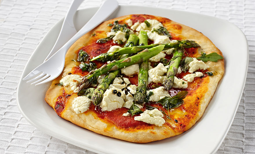 Make this yummy summer pizza when the warm season hits