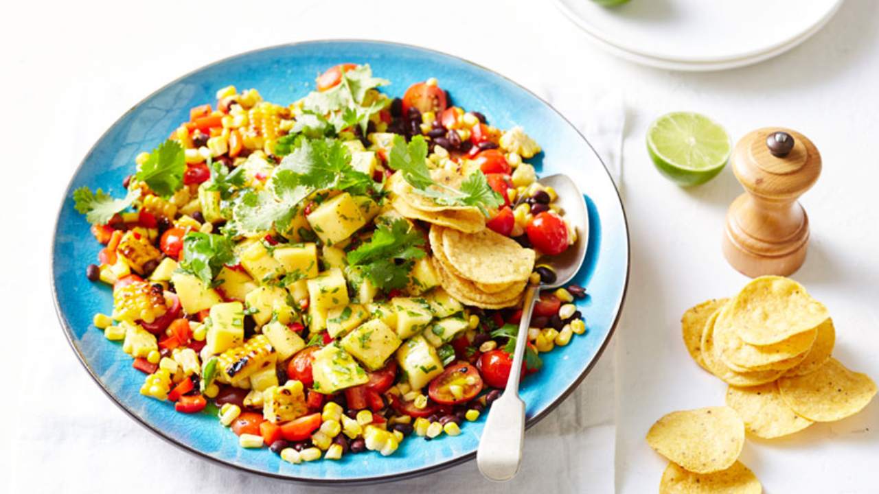 Add some spice to your summer with a spicy Mexican mango salad