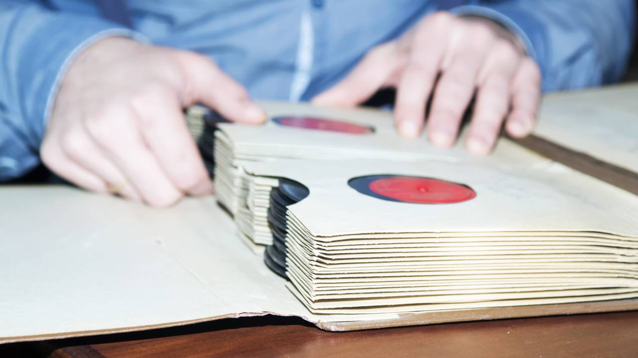 Music collectors are seeking out rare albums that you can't stream