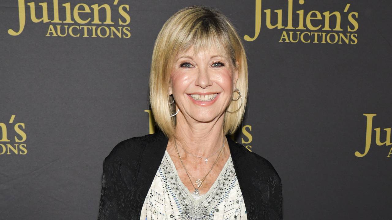 "That is the most incredibly generous thing to do for me": Olivia Newton-John blown away by fan's gesture