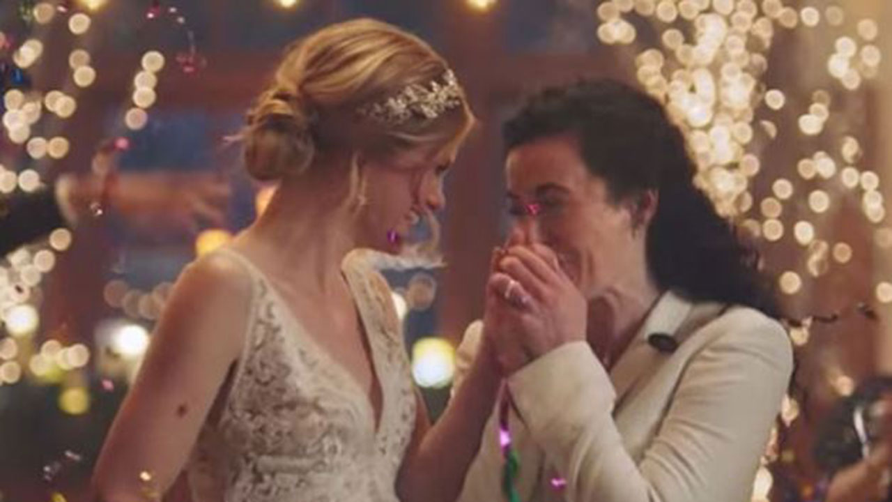 Hallmark Channel apologises for pulling ads featuring same-sex weddings