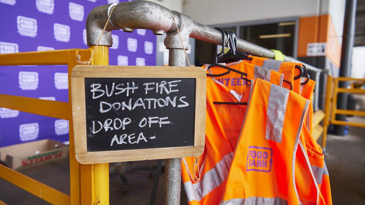 Aussies warned of bushfire appeal scammers