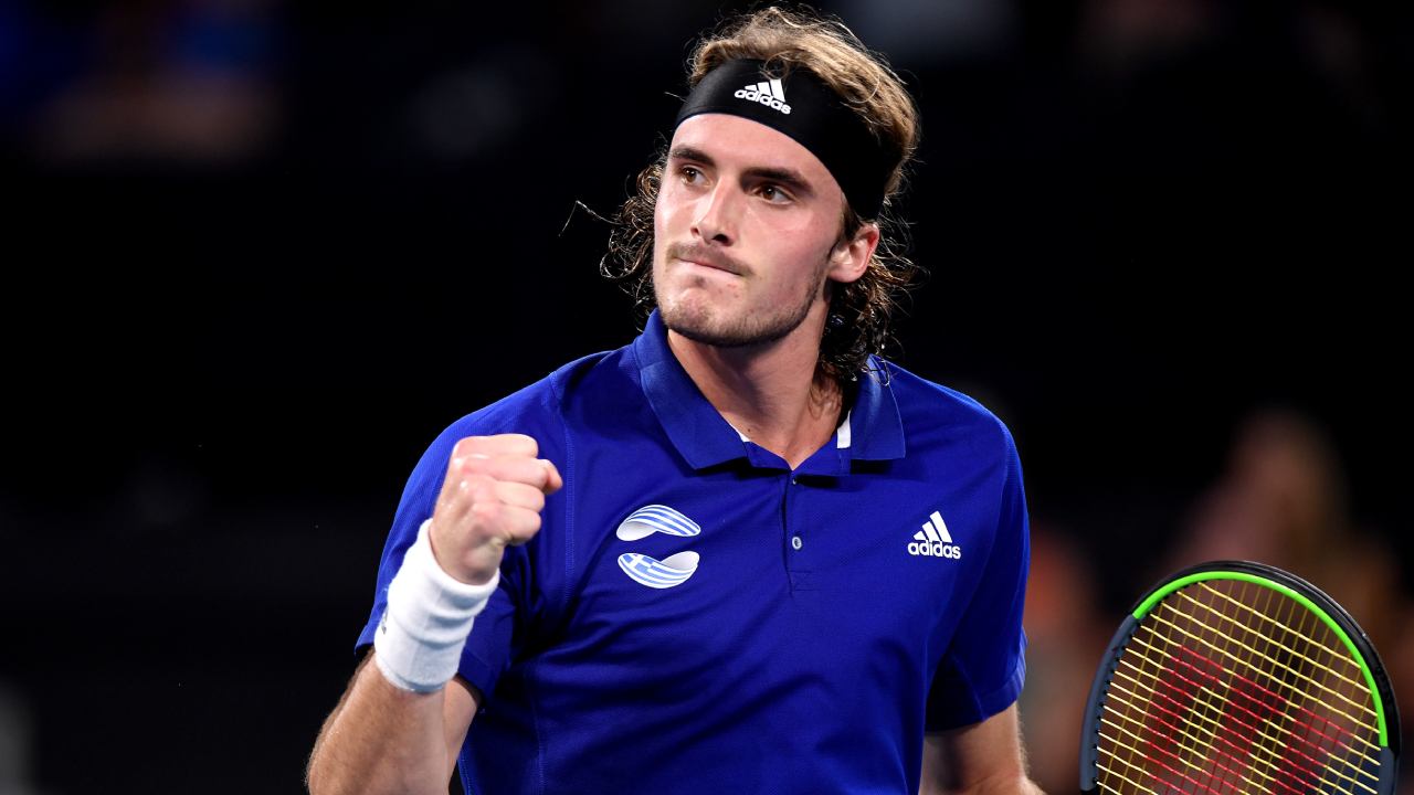 Tennis star Stefanos Tsitsipas hits Dad and gets scolded by Mum